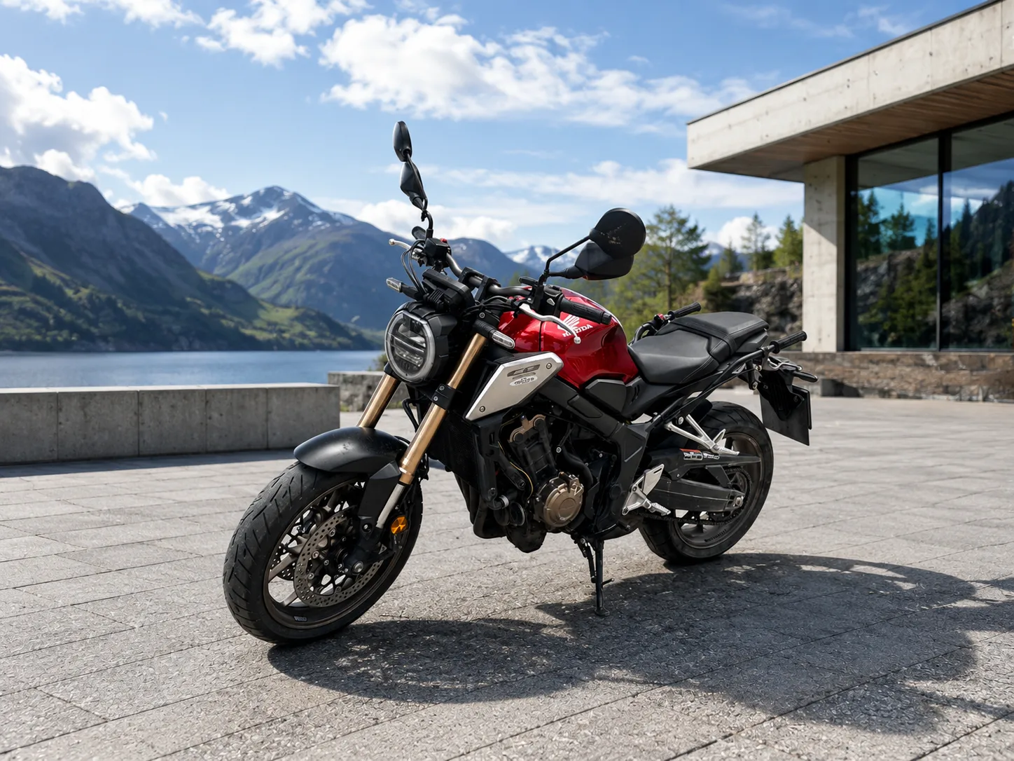 Klasse A – motorsykkel (Honda CB650R) hos Trafikkskolesenteret